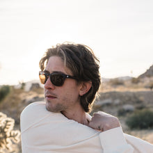 画像をギャラリービューアに読み込む, トペカ トータスアンバー/Topekas Tortoise Amber