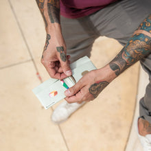 画像をギャラリービューアに読み込む, Slim Wallet-AZUMI MITSUBOSHI-ART056ALI