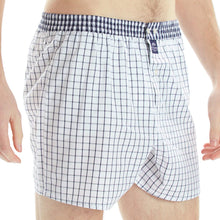 画像をギャラリービューアに読み込む, Boxer Shorts_MCA0224